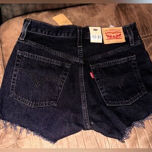 Levi’s 501 Black Distressed Cutoff Shorts NWT Size 27